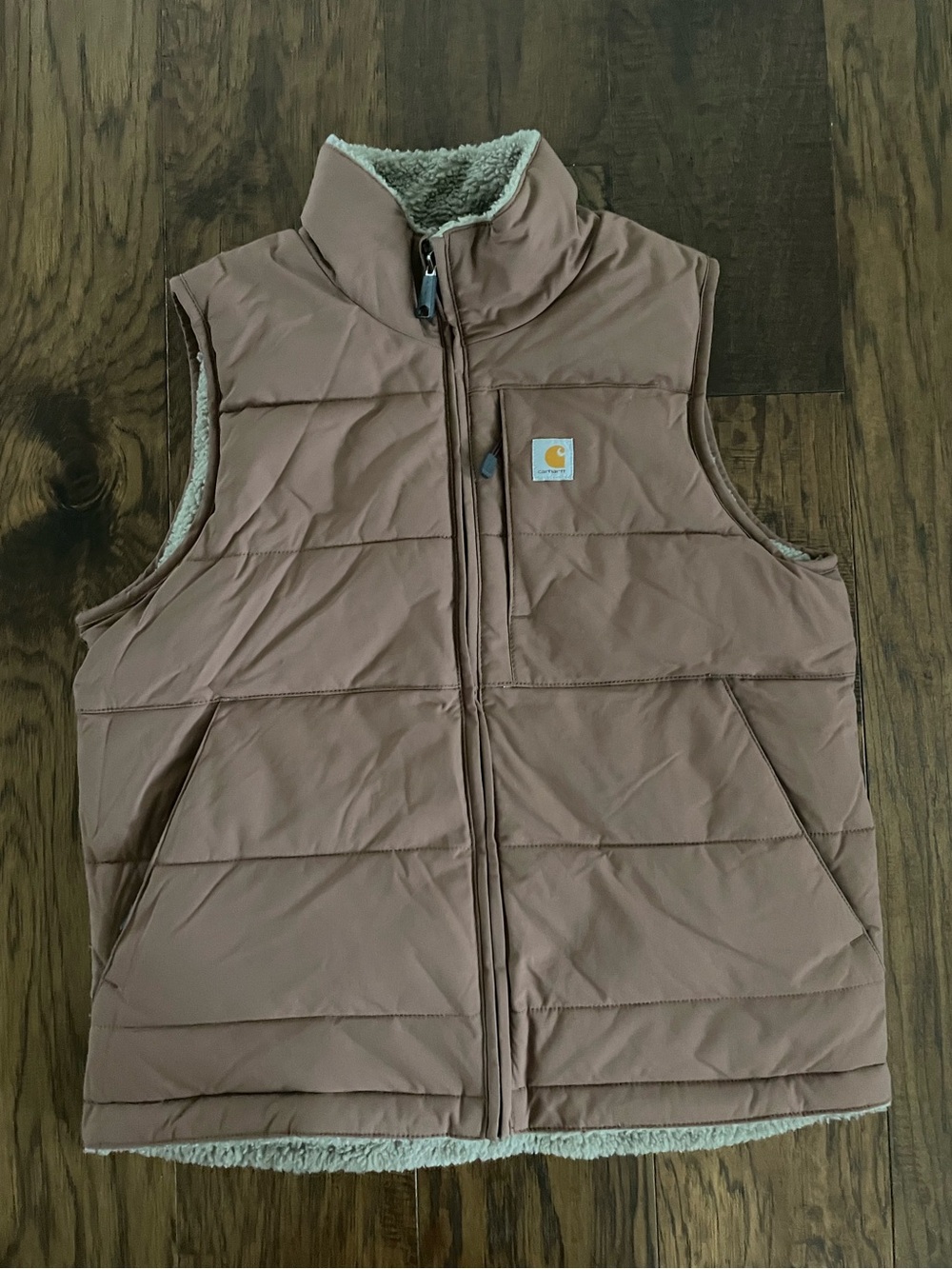 Carhartt Puffer Reversible Vest in Taupe